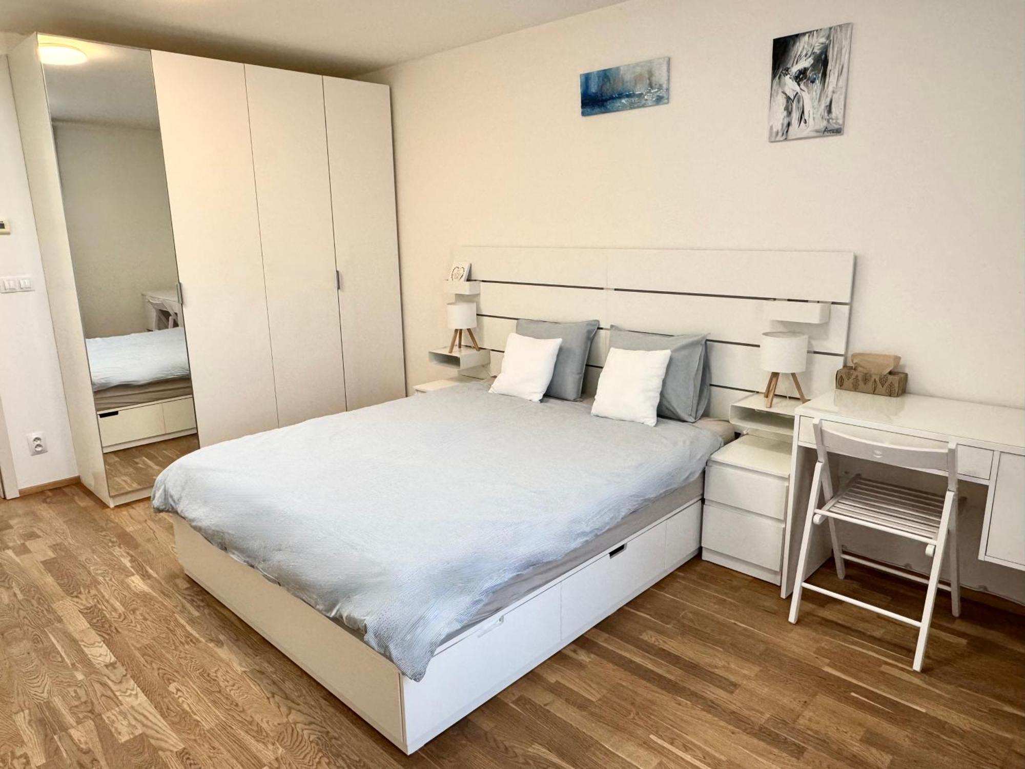 Appartamento Charming Duplex Loft In Center
